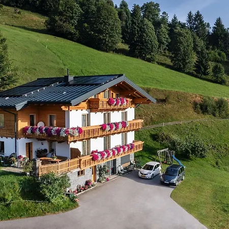 Apartment Chalet In Sankt Johann Near Ski Lift Wagrain